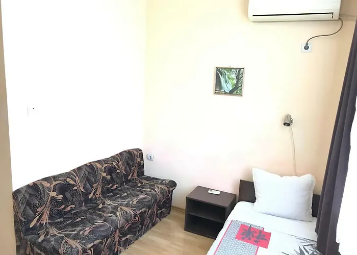 Hotell сити с безплатен паркинг