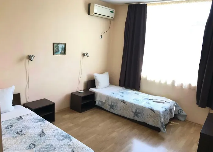 Hotell сити с безплатен паркинг