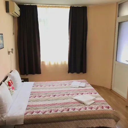 Szálloda сити с безплатен паркинг *