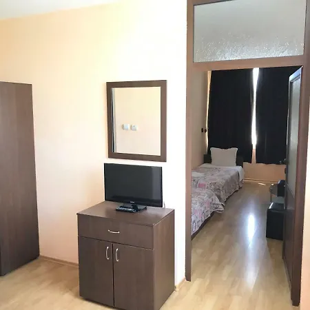 Otel сити с безплатен паркинг *