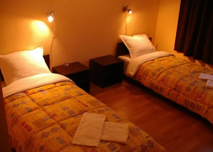 Hotel сити с безплатен паркинг